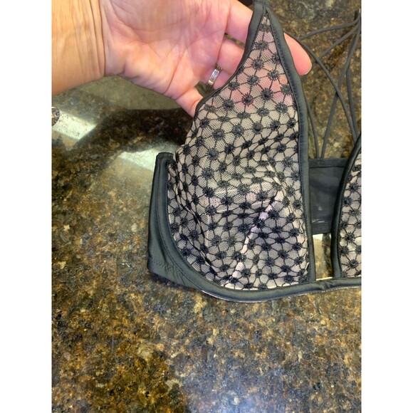 Victoria’s Secret Unlined Plunge Strappy Bra Black Nude 32 DD NWOT - Picture 2 of 6